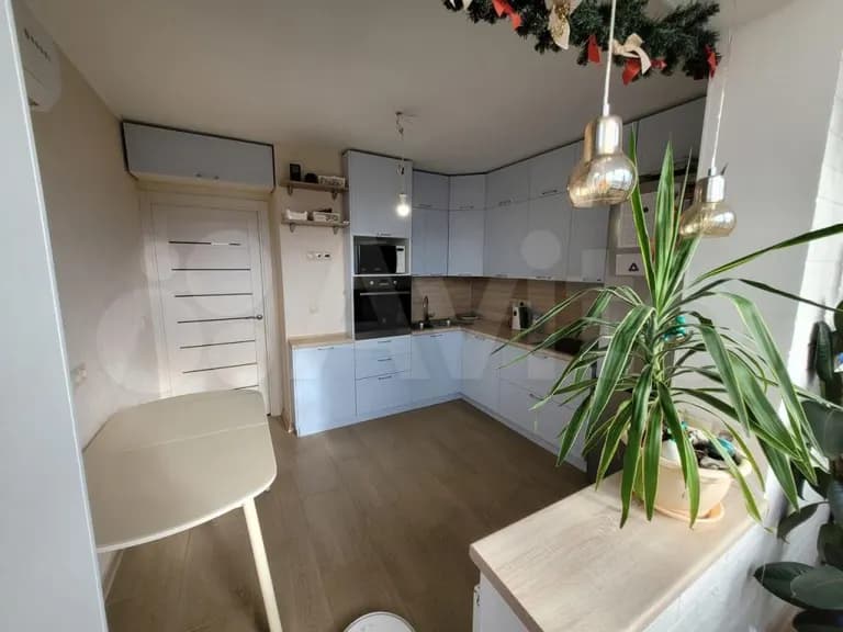 Продается 2-комн. квартира, 64 м² — фото 5