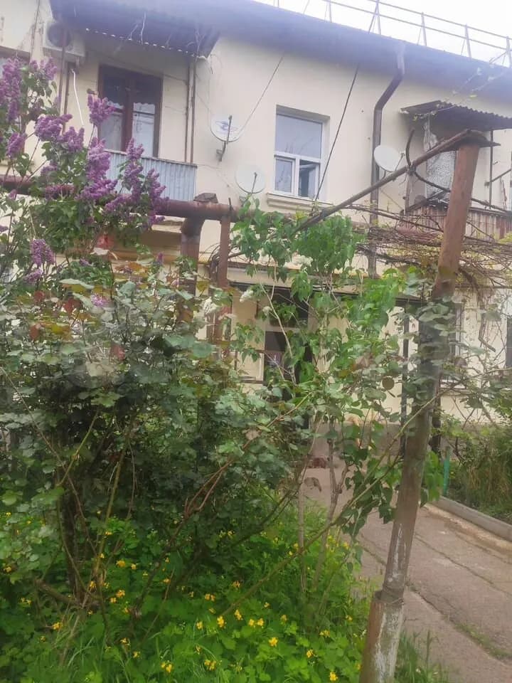 Продается 2-комн. квартира, 57.5 м²