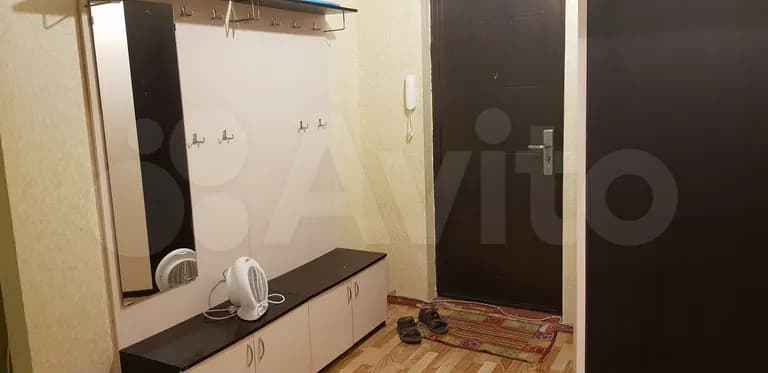 Продается 2-комн. квартира, 65.8 м² — фото 2