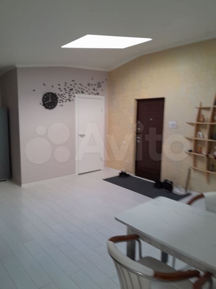 Продается 1-комн. квартира, 98 м² — фото 3