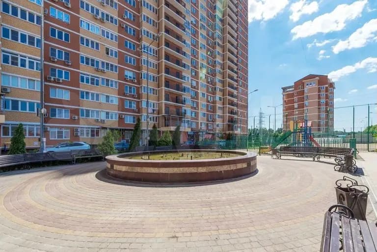 Продается 3-комн. квартира, 101 м²