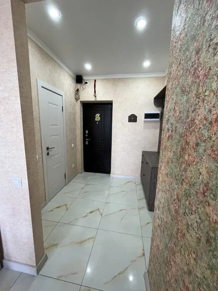 Продается 1-комн. квартира, 43.5 м² — фото 2