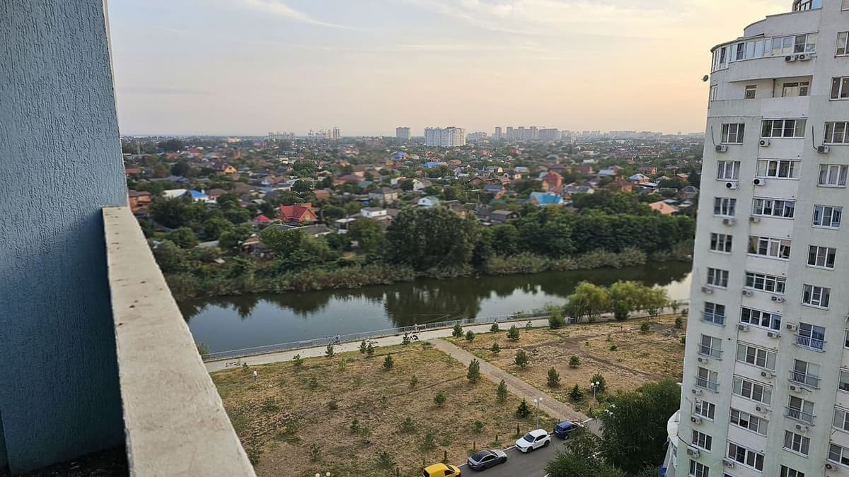 Продается 3-комн. квартира, 100 м²
