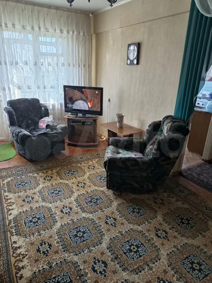 Продается 3-комн. квартира, 58 м² — фото 2