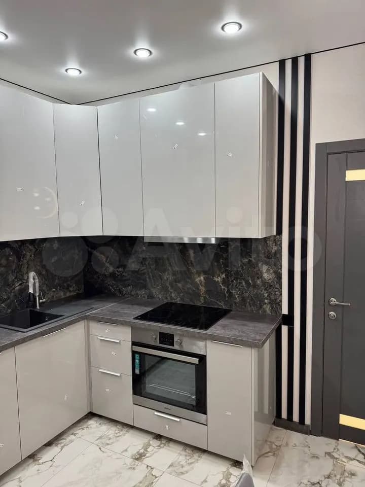Продается 1-комн. квартира, 42.8 м²