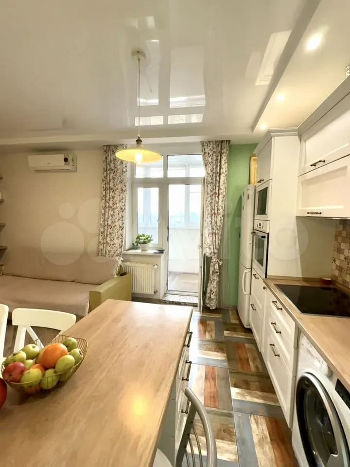 Продается 2-комн. квартира, 69 м² — фото 3