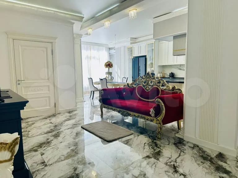 Продается 3-комн. квартира, 105 м²