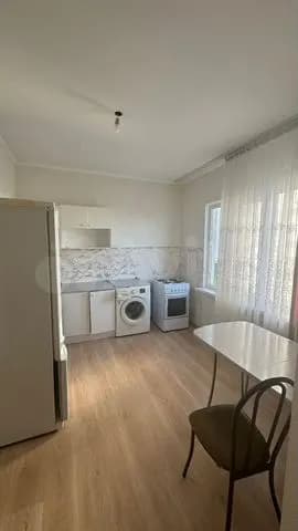 Продается 2-комн. квартира, 67.4 м² — фото 3