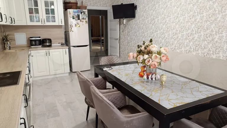 Продается 3-комн. квартира, 91 м²