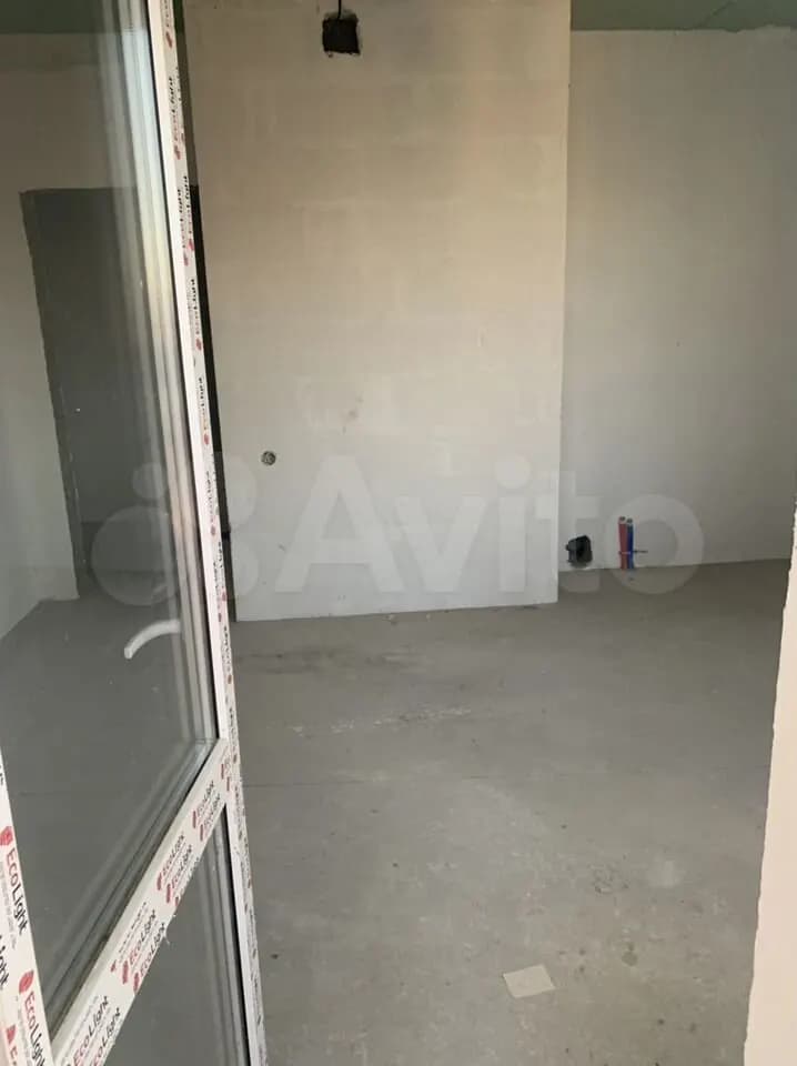 Продается 1-комн. квартира, 51.9 м² — фото 2