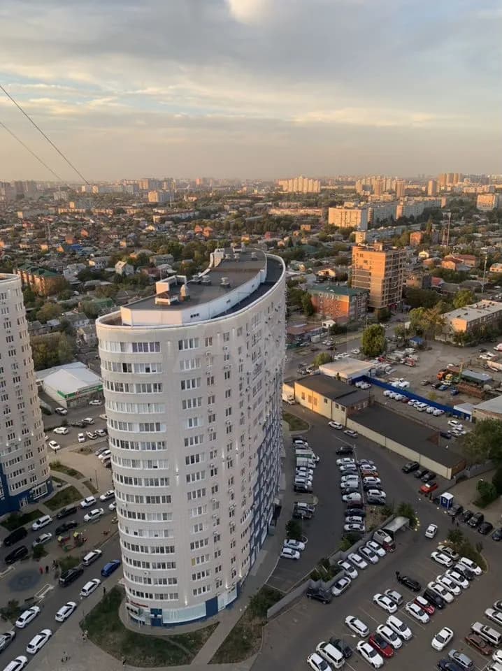 Продается 1-комн. квартира, 51.9 м² — фото 3