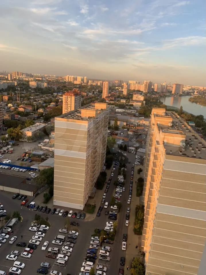 Продается 1-комн. квартира, 51.9 м² — фото 4