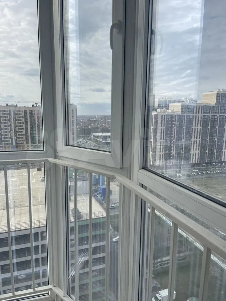 Продается 2-комн. квартира, 59.7 м² — фото 3