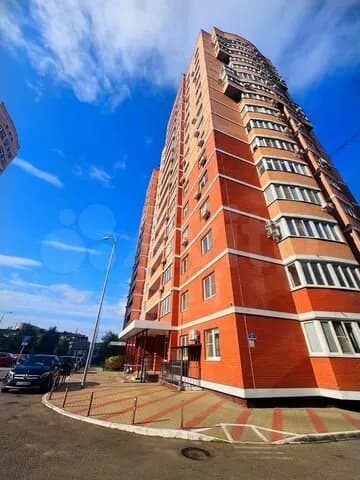 Продается 1-комн. квартира, 47.6 м² — фото 2