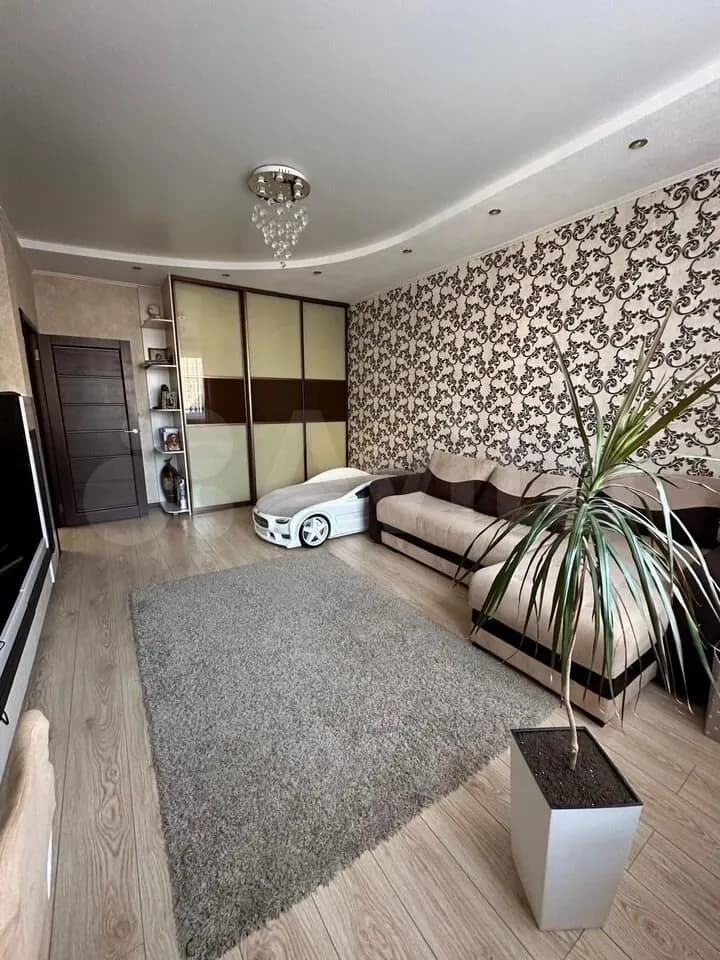 Продается 1-комн. квартира, 47.2 м² — фото 2