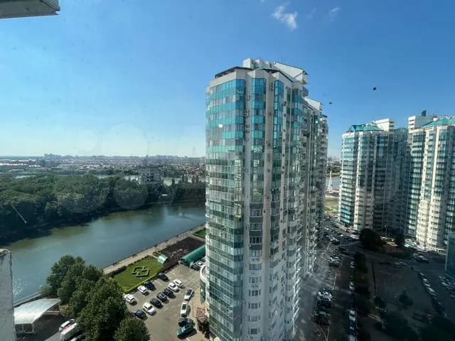 Продается 1-комн. квартира, 82 м² — фото 3