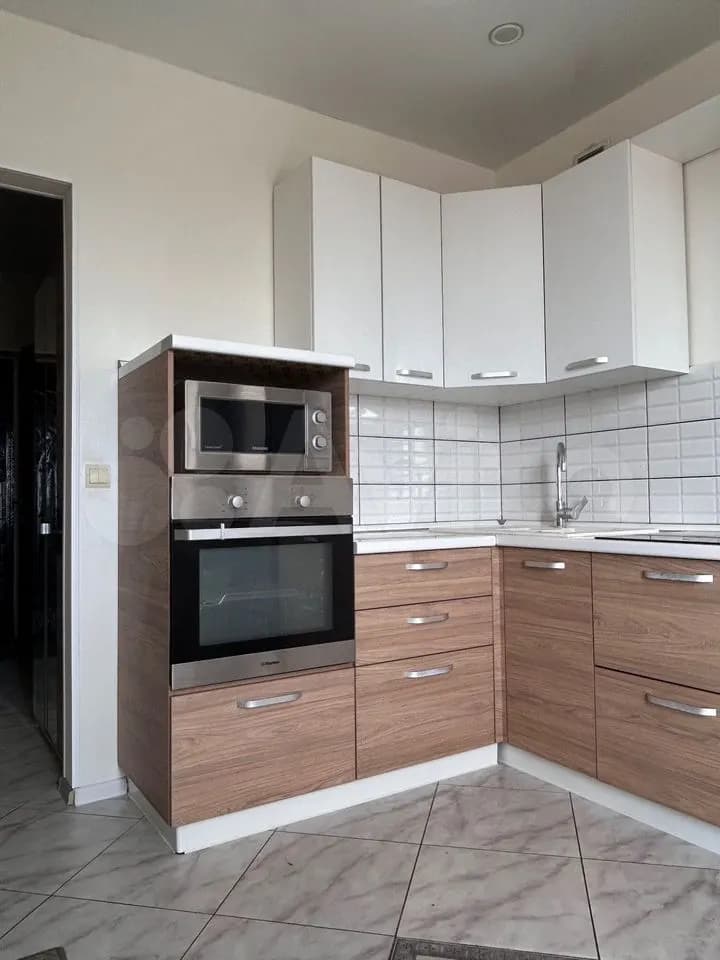 Продается 1-комн. квартира, 35 м² — фото 2