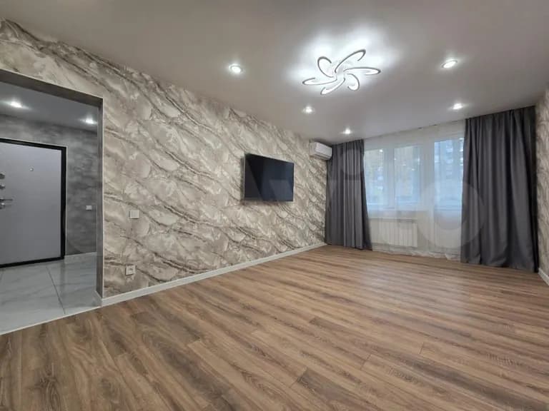 Продается 2-комн. квартира, 57 м² — фото 3