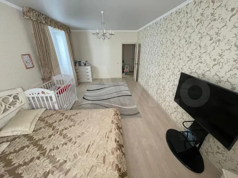 Продается 1-комн. квартира, 51.9 м² — фото 2