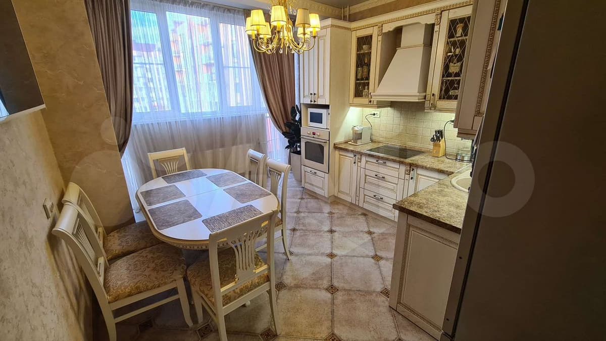 Продается 2-комн. квартира, 60 м² — фото 2