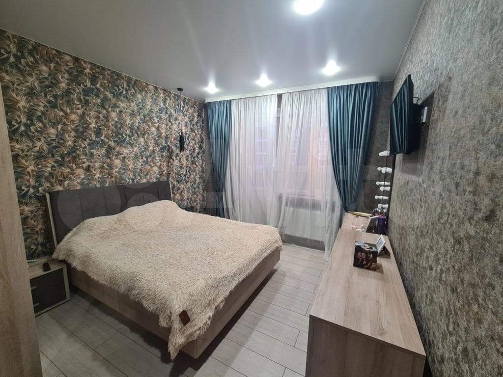 Продается 3-комн. квартира, 65.2 м²